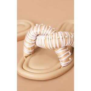 Pretty‎ Little Thing Sandals Women's Size 7 Beige Leather Padded Straps NEW